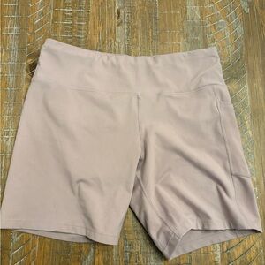 DKNY athletic stretch shorts XL in lavender